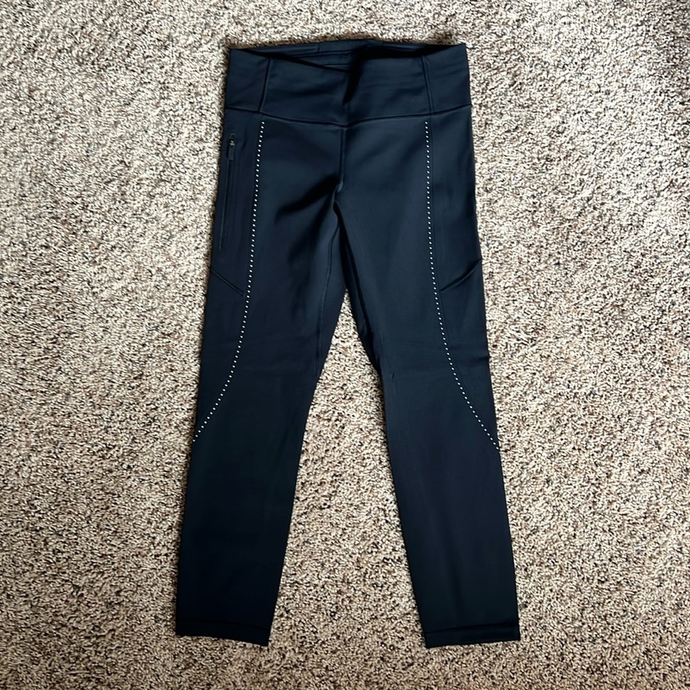 Lululemon Black Crop Leggings